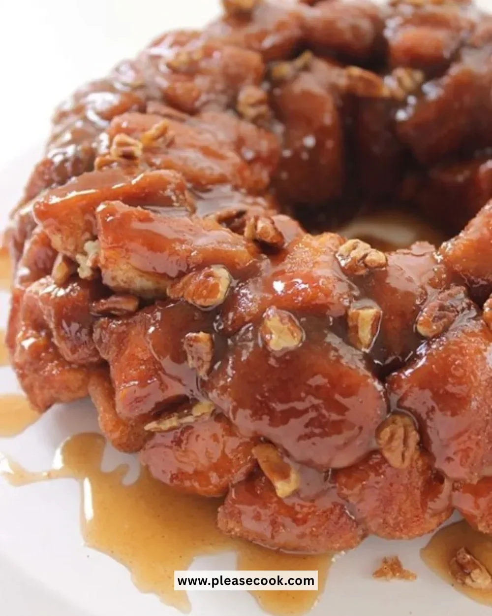 Delicious homemade easy monkey bread fresh from the oven