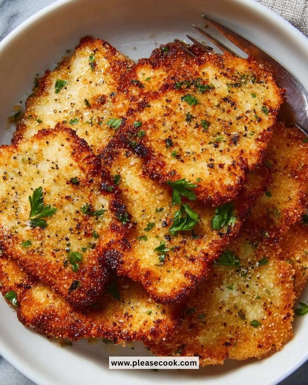 Delicious crispy cottage cheese chips served as a healthy snack option.