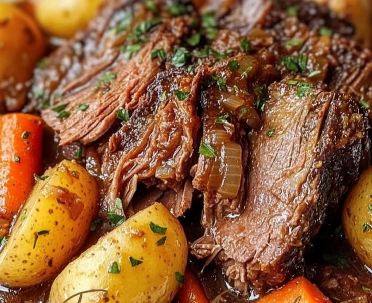 Delicious 5-star pot roast prepared in a slow cooker