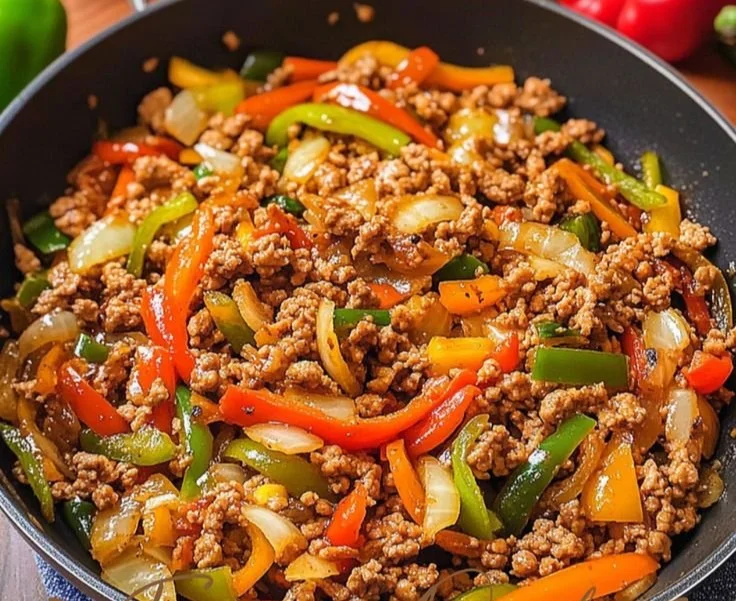 Ground turkey and peppers stir-fry dish served in a bowl