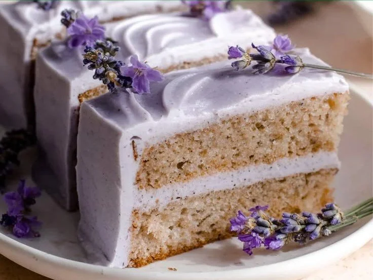 Delicious London Fog Cake with Earl Grey flavor and creamy frosting