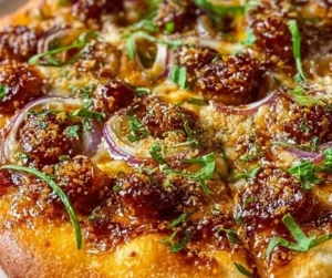 Delicious honey garlic pizza topped with sweet and spicy flavors