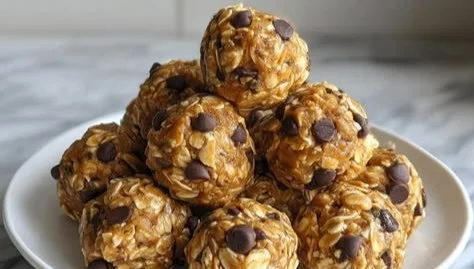 No-Bake Peanut Butter Energy Bites