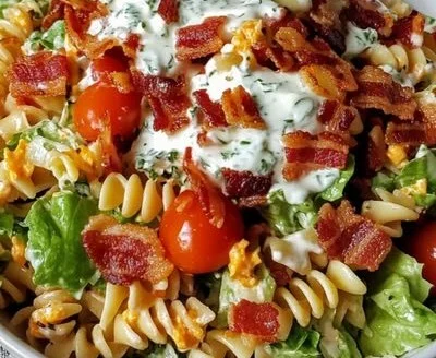 Creamy BLT Pasta Salad