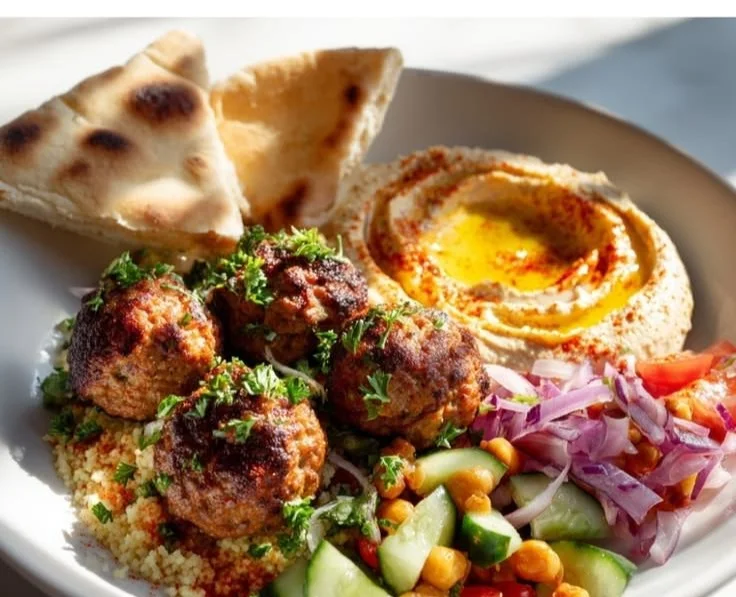 Mediterranean Beef Meatball Pita Bowl